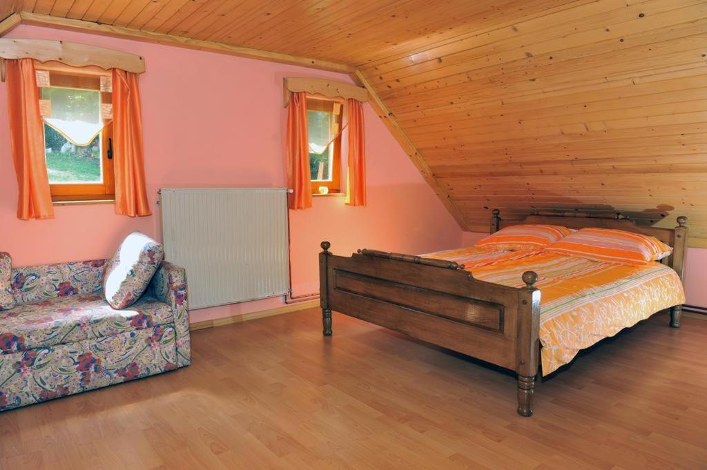 Villa Turisticna Kmetija Kunstek à Rogatec Extérieur photo